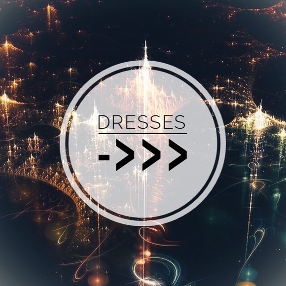 DRESSES - Picture 2 of 2